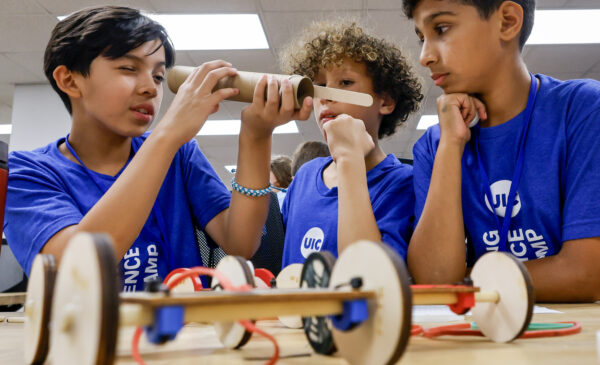 students building a project